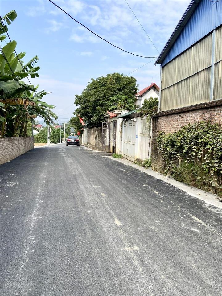 Chính chủ bán đất trung tâm tt lương sơn gần ubnd tt lương sơn (cũ) mt 23m vị trí đẹp, giá tốt