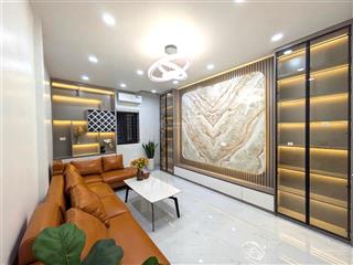 Bán mặt phố lớn  đoạn đẹp nhất phố đội nhân  vỉa hè  kd cực tốt  sầm uất  địa linh nhân kiệt