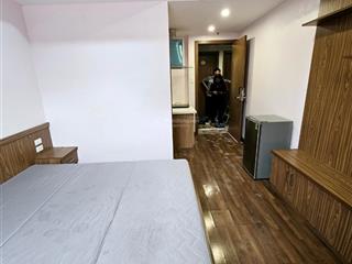 Cần tiền bán gấp căn hộ ccmn xuân đỉnh 2k1n, 48m2 full nội thất, mặt ngõ ô tô thông, nhỉnh 1 tỷ