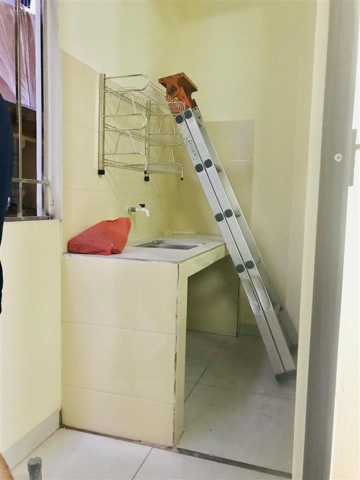 Cho thuê phòng trọ ccmn full đồ gác xép, đh, nl, giường tủ, kệ bếp 3.8tr/th tại ngõ 401 xuân đỉnh