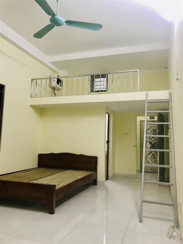 Cho thuê phòng trọ ccmn full đồ gác xép, đh, nl, giường tủ, kệ bếp 3.8tr/th tại ngõ 401 xuân đỉnh