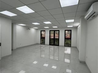 Cho thuê văn phòng mặt phố nguyễn thanh bình  tố hữu, 70m2. sàn thông mới đẹp