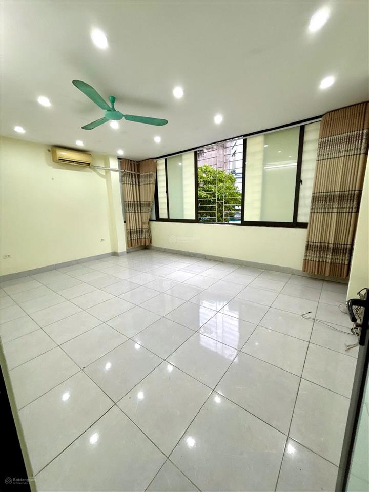 Cho thuê văn phòng tại mỗ lao vũ trọng khánh, diện tích 30 m2, phù hợp văn phòng, kdol