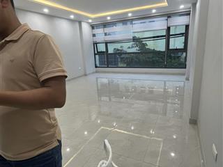 Cho thuê văn phòng sạch đẹp tại thanh bình  mỗ lao, 50m2/tầng, thông sàn