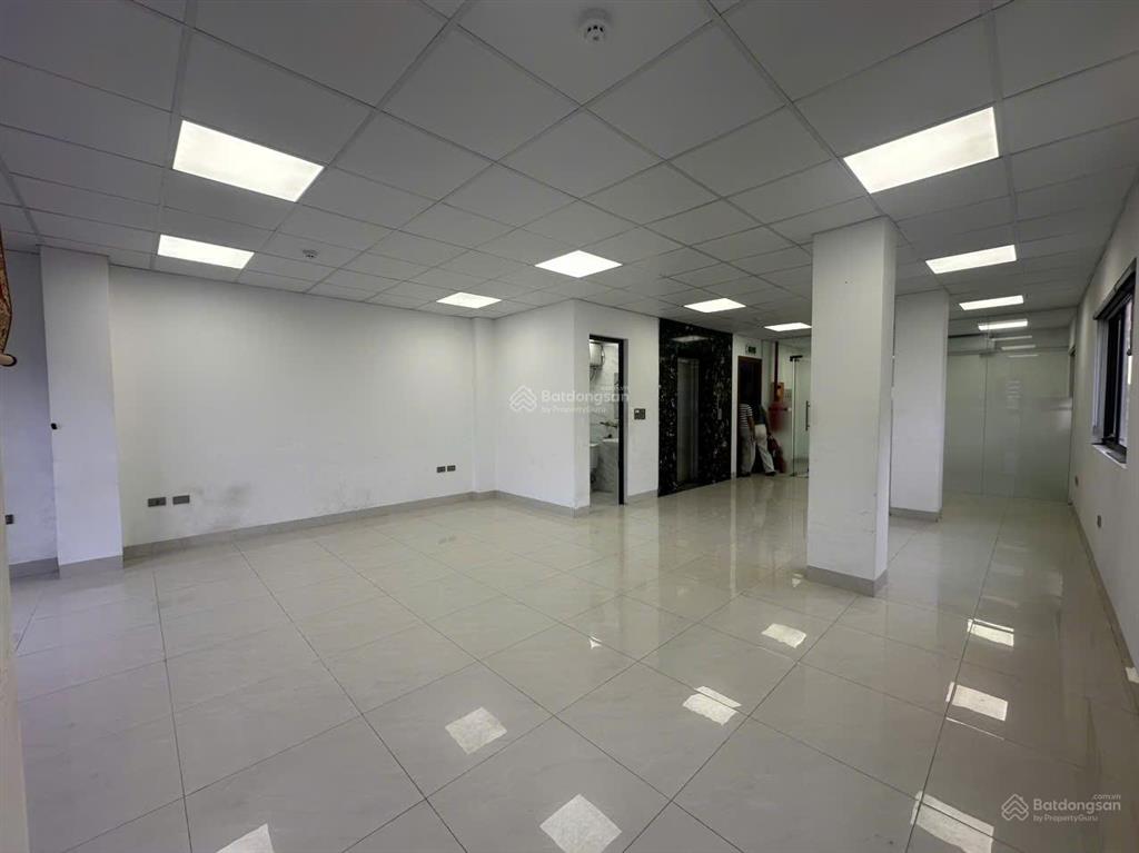 Cho thuê sàn văn phòng nguyễn xiển, dt 80m2/tầng, sàn thông đẹp