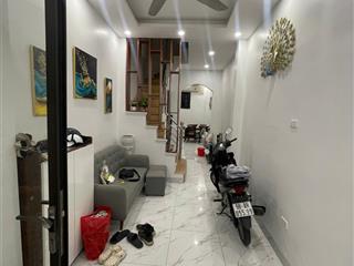 Nhà đẹp full đồ xịn mới khu vực lò đúc 5pn, 4 tầng, chỉ 16tr/tháng, xách vali vào ở ngay!