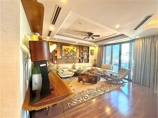 Cho thuê penthouse 300m2 view hồ hoàng cầu  4 ngủ  full nội thất nhập đức
