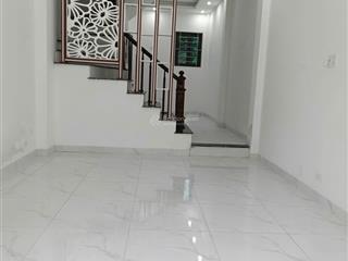 Chính chủ cần bán căn nhà 38m2 tại phường yên nghĩa hà đông, gần đại học phenika, giá nhỉnh 4 tỷ