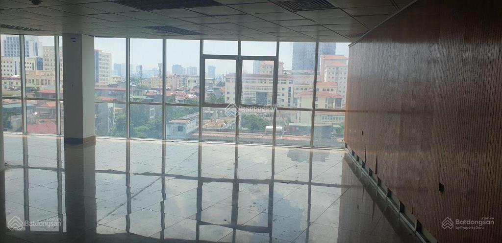 Cho thuê văn phòng tòa nhà mitec phố dương đình nghệ 300m2 giá 267.000 đ/m2/th rẻ nhất khu vực
