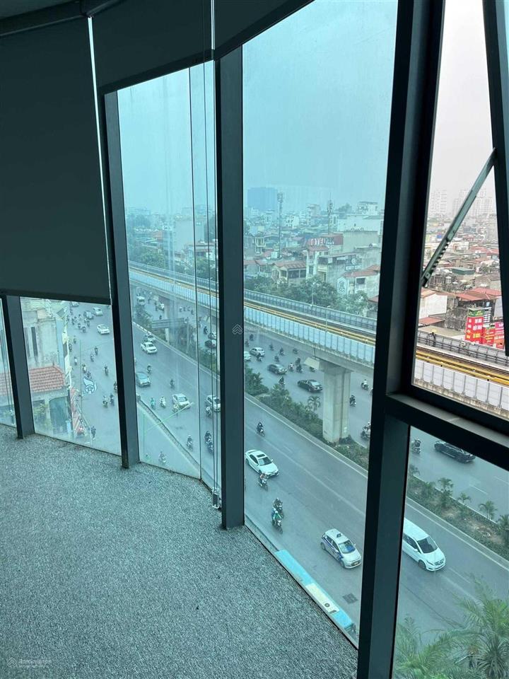 Cho thuê văn phòng tòa nhà mitec phố dương đình nghệ 300m2 giá 267.000 đ/m2/th rẻ nhất khu vực