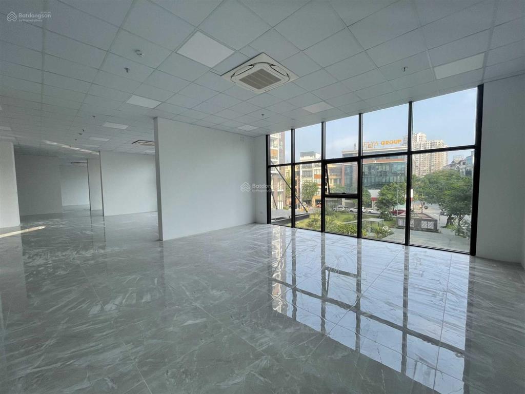 Cho thuê văn phòng đẹp nhất, giá tốt nhất nguyễn quốc trị 200m2 giá 40tr.  0978 439 ***