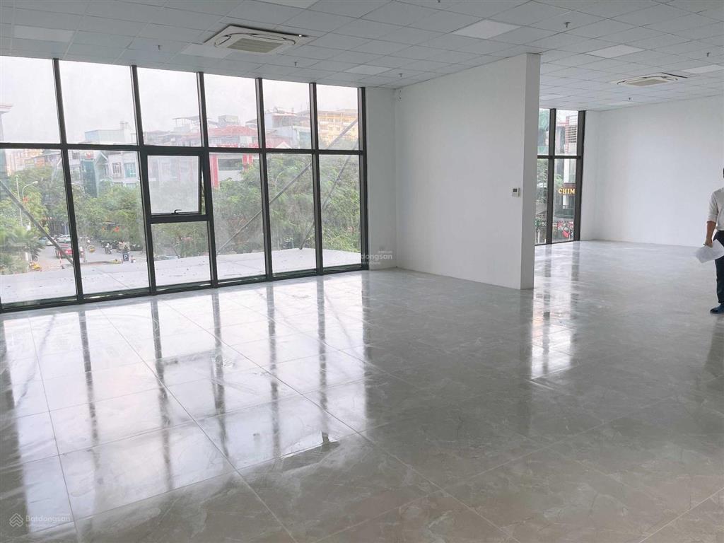 Cho thuê văn phòng đẹp nhất, giá tốt nhất nguyễn quốc trị 200m2 giá 40tr.  0978 439 ***