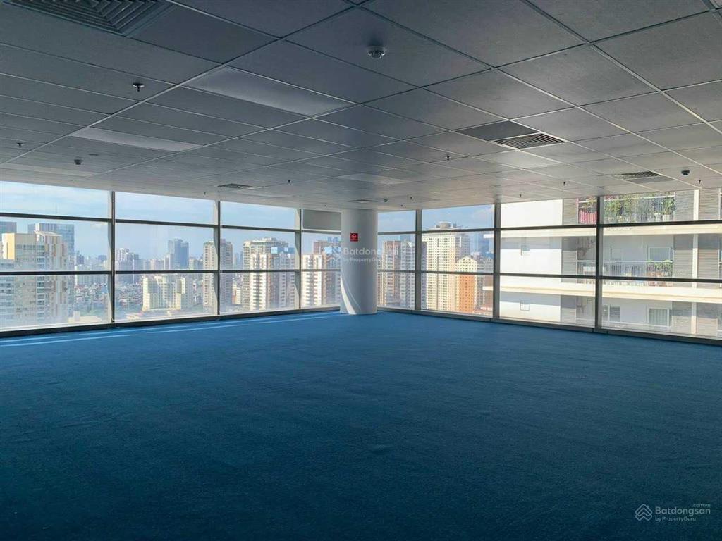 Chính chủ cho thuê gấp vp phố vũ phạm hàm giá rẻ, sàn 300m2, giá chỉ 60 tr/th, số lượng có hạn