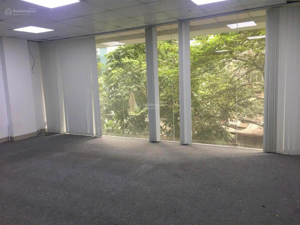 Giaỉ cứu văn phòng lê đức thọ 100m2 giá chỉ 15 triệu 0978 439 ***