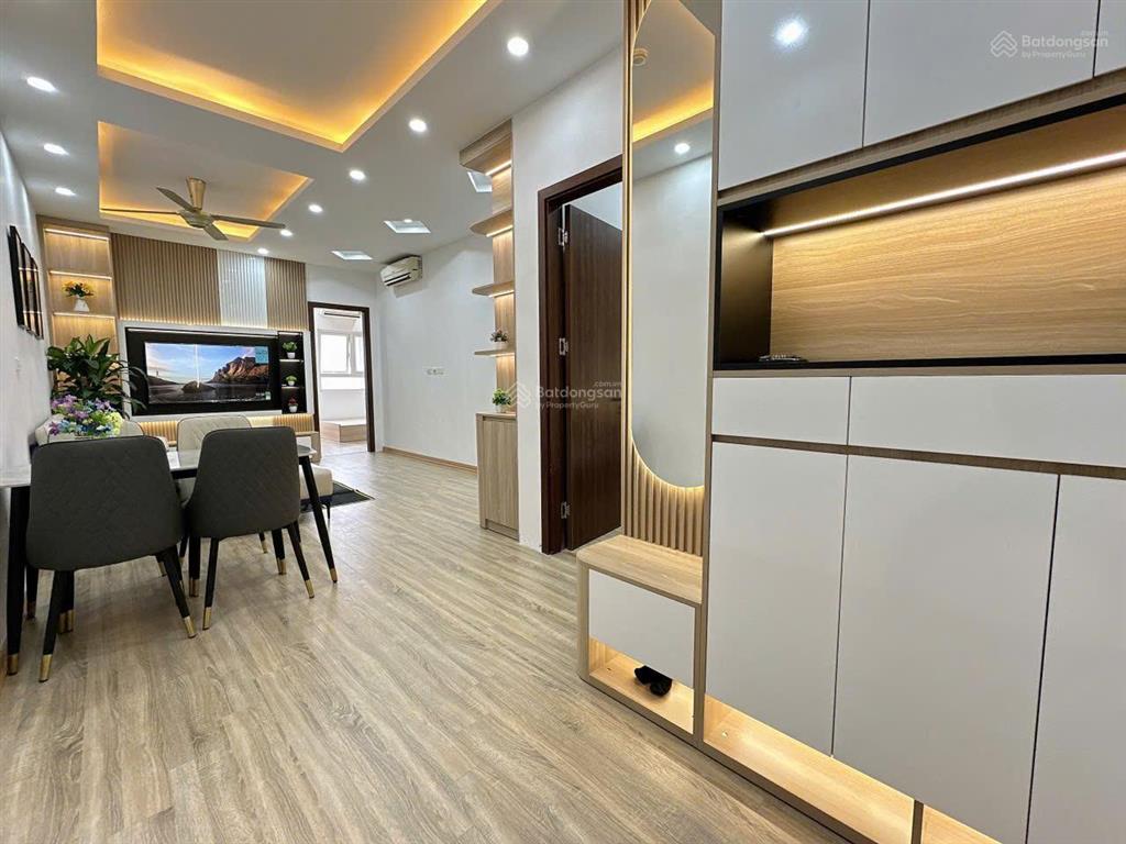 Chính chủ cần bán căn hộ vp6 linh đàm, 61,5m2, 2 phòng ngủ, nội thất full đồ