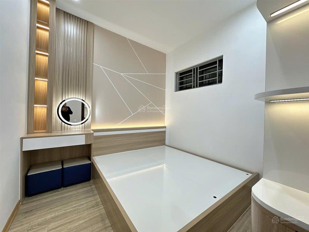 Chính chủ cần bán căn hộ vp6 linh đàm, 61,5m2, 2 phòng ngủ, nội thất full đồ