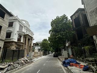 Nhà em bán mảnh đất đẹp ngõ 15 phú xá  phú thượng 145m2, mt 8m giá nhỉnh 200tr/m2.  0888 486 ***