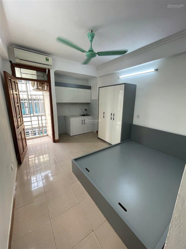 Cho thuê căn hộ tập thể 2pn + 1wc tại c9 lương định của, giá siêu hời 4 triệu, 40m2