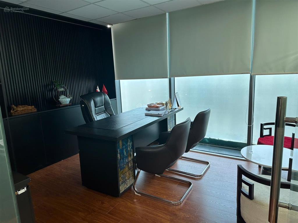 Cho thuê văn phòng 17 yên lãng, đống đa. 250m2