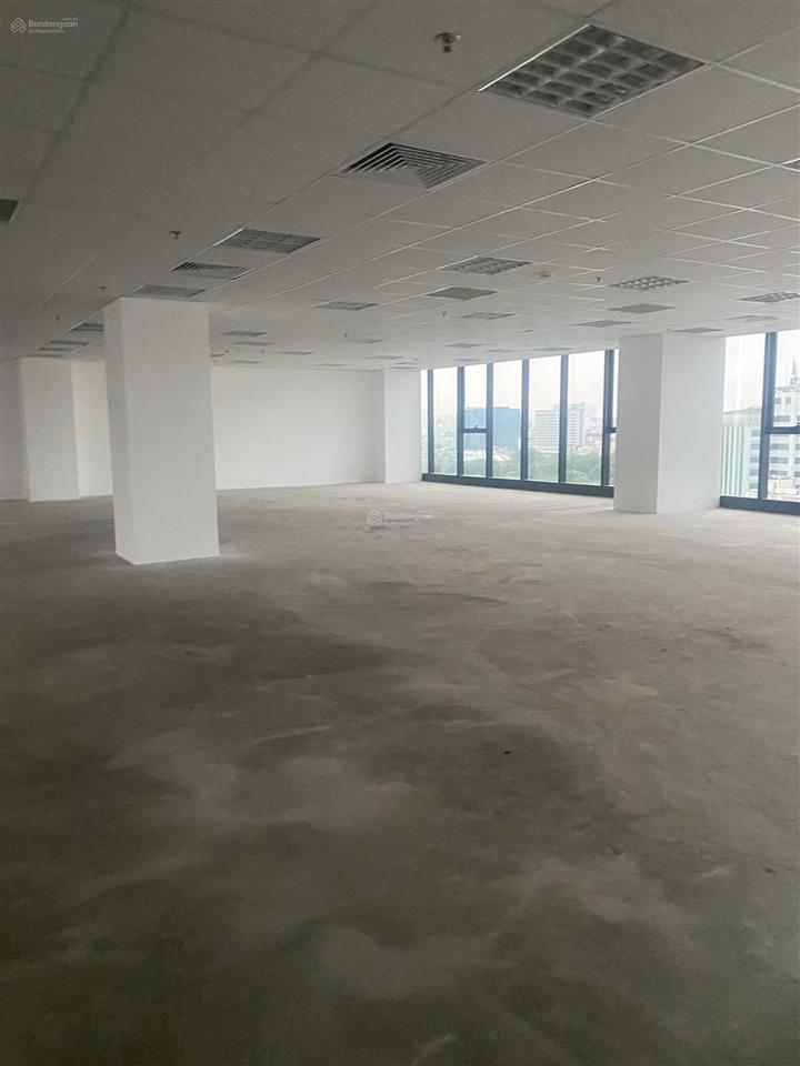 Cho thuê văn phòng tòa the marc phố trần thái tông, cầu giấy 200m2, giá 130k/m2/th