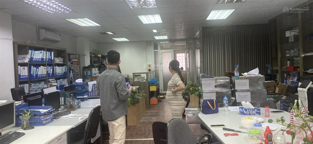 Cho thuê văn phòng toà tân á đại thành phố tôn đức thắng diện tích 70m2