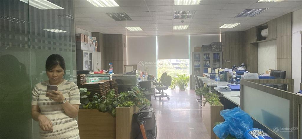 Cho thuê văn phòng toà tân á đại thành phố tôn đức thắng diện tích 70m2