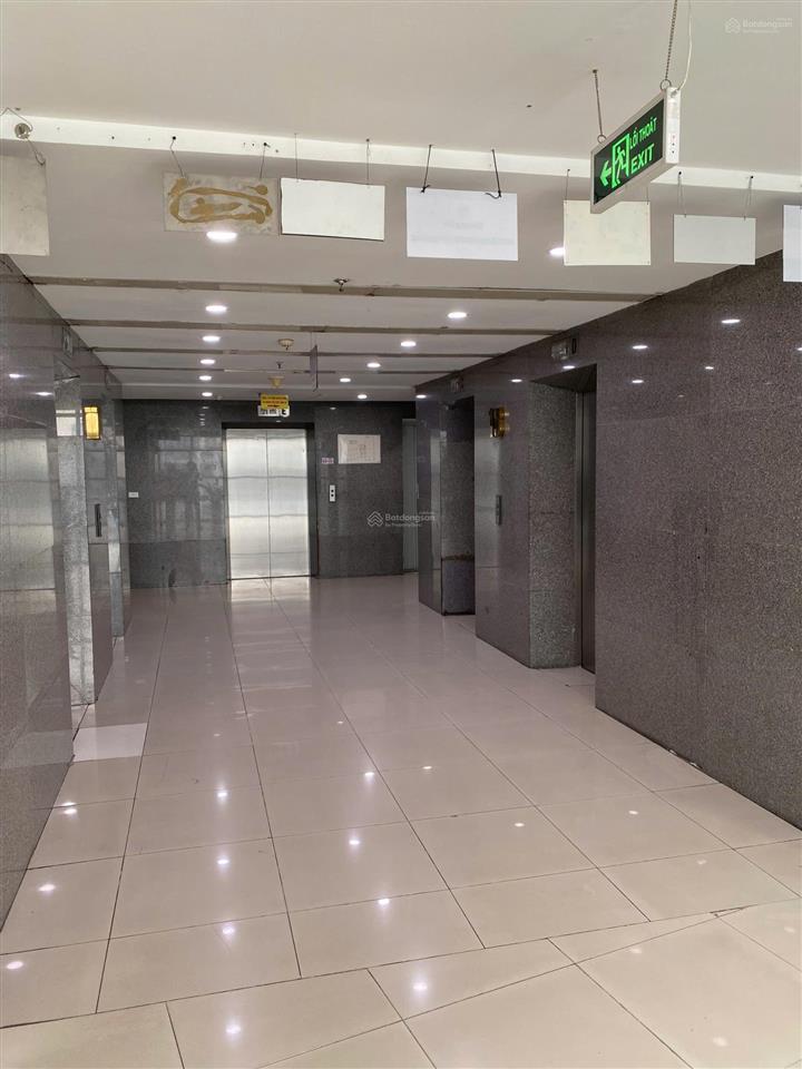 Cho thuê văn phòng sd building vũ đức thận, long biên 100m2