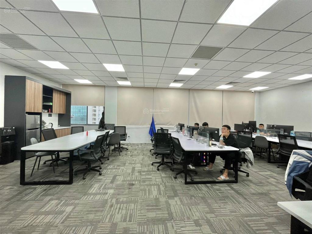 Cho thuê vp tòa thông tấn xã 77 lý thường kiệt 100m2, giá thỏa thuận