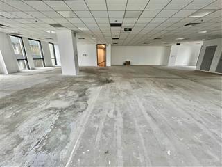 Cho thuê văn phòng toà vinafor 127 lò đúc, 100m2, 160m2, 220m2, 900m2, giá 140 nghìn/m2/th