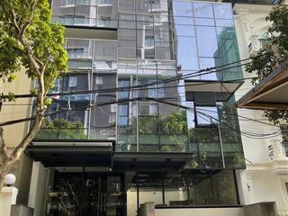 Cho thuê nhà nguyên căn tại nguyễn cơ thạch. dt  110 m * 4 tầng . mt  7 m . ngõ ô to tránh