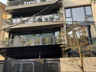 Cho thuê nhà nguyên căn  khu hoàng thành villas. dt 120m2 * 5 tầng. mt 7m. thông sàn. thang máy