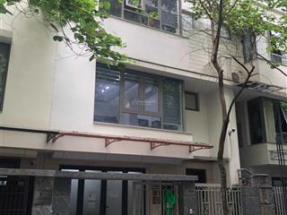 Cho thuê tầng 1 + 2 dự án 82 nguyễn tuân, hn. dt 75m2, 2 tầng. lối đi riêng, có đh. giá 22 triệu
