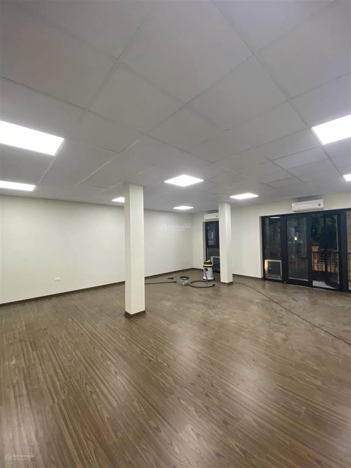 Bán nhà ngõ 26 đỗ quang  cầu giấy, dt 96m2 x 7 tầng  1 hầm, mt 7m, gara ô tô.  0988 138 ***