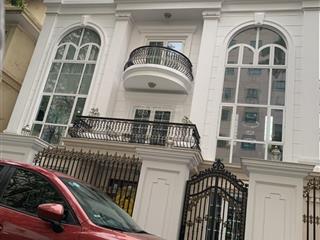 Biệt thự khu lão thành cách mạng  cầu giấy, dt 200m2 mặt tiền 14m , giá bán 78 tỷ.  0988 138 ***