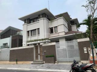 Biệt thự vip tại khu lão thành cách mạng  kđt yên hòa  cầu giấy, dt 300m2 mt 18m, giá nhỉnh 9x tỷ