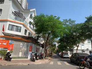 Biệt thự c37 bắc hà  tố hữu  từ liêm, dt 145m2 x 3 tầng view vườn hoa, giá 4x tỷ .  0988 138 ***