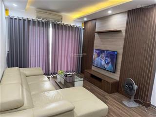 Tôi cần bán gấp căn hộ ở cc green stars, dt 66,8m2, 2pn full đồ đẹp. giá bán 6,5 tỷ  0979 062 ***