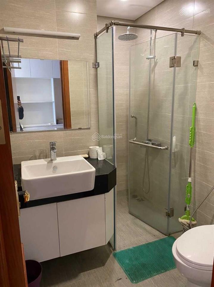 Cần bán gấp căn hộ ở tòa oct3  resco cổ nhuế, dt 125m2, 3pn đủ đồ. giá bán 7,5 tỷ  0979 062 ***