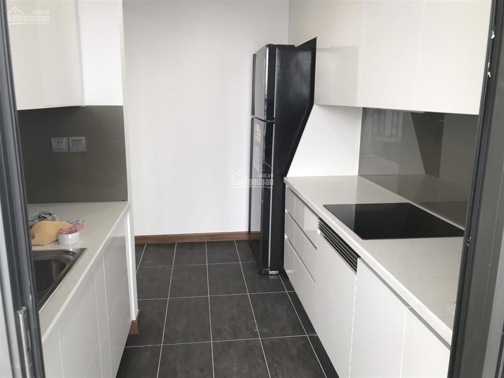 Cần cho thuê gấp căn hộ 2pn ở cc thái hà  43 phạm văn đồng đã full đồ giá 11 triệu  0979 062 ***