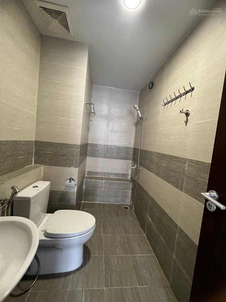 Cần bán gấp ch ở tòa ct2a khu đô thị nam cường, dt 78m2, 2pn full đồ đẹp. giá bán 6,8 tỷ
