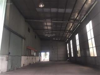 Cho thuê kho xưởng cụm cn từ liêm 2700m2