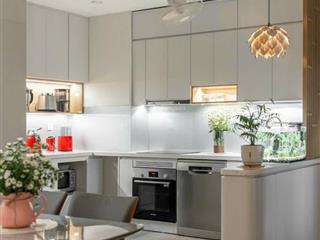 Chính chủ bán gấp căn góc vinapharm 60b nguyễn huy tưởng 98m2, 3 ngủ, full cao cấp, giá 7.5 tỷ