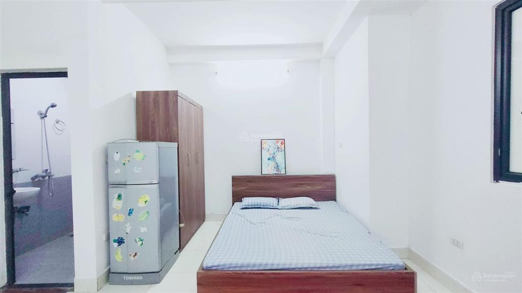 Chính chủ cho thuê 20m2 và 30m2 rộng, full đồ, ở được luôn, phòng rộng ở 3  4 người vẫn thoải mái