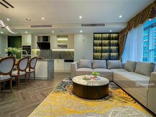 Bán căn hộ thành công tower 57 láng hạ, diện tích 172m2 3 ngủ đủ đồ, căn góc.  0945 894 ***