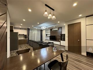 Bán chung cư 671 hoàng hoa thám, dt 180m2 3 ngủ, giá tốt nhất thị trường.  0945 894 ***