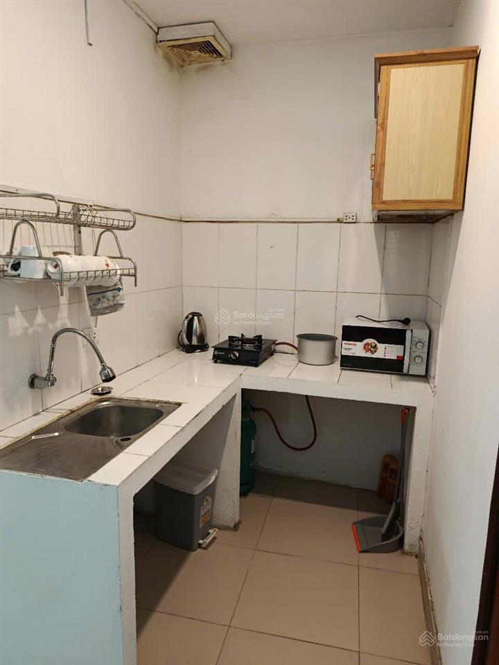 Cho thuê căn hộ khép kín 32m2 ở đào tấn gần lotte center hà nội, đầy đủ tiện nghi, giá 5 tr/tháng