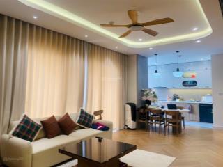Cho thuê căn hộ 3 phòng ngủ 150m2 tòa spendoral an khánh