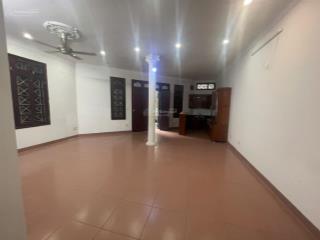 Nhà riêng ngõ phố tam trinh vĩnh hoàng dt 80m2 x 3,5t giá 21tr/th
