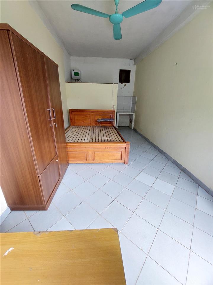 Cho thuê phòng trọ vskk ở được luôn tại phố văn la. cc 0984 378 ***