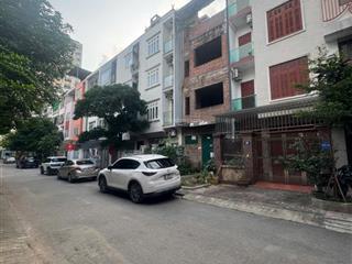 Chính chủ gửi bán căn liền kề khu văn khê  hà đông  hà nội. sẵn sổ , hỗ trợ vay ngân hàng